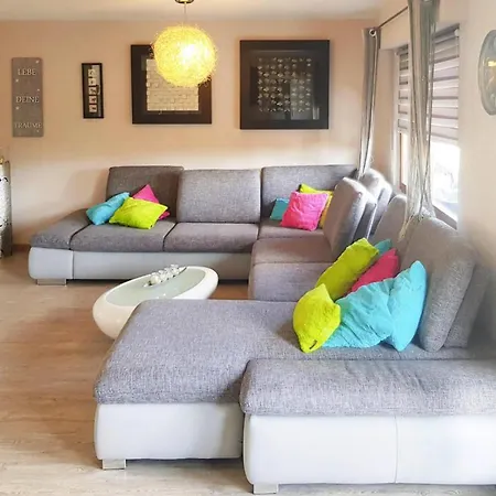 Holiday Flat - Dmg10100h-p